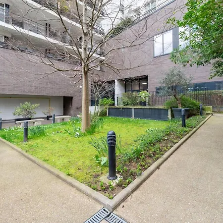 Tranquil 3bd Flat W Chic Patiobnfolympiades Appartamento